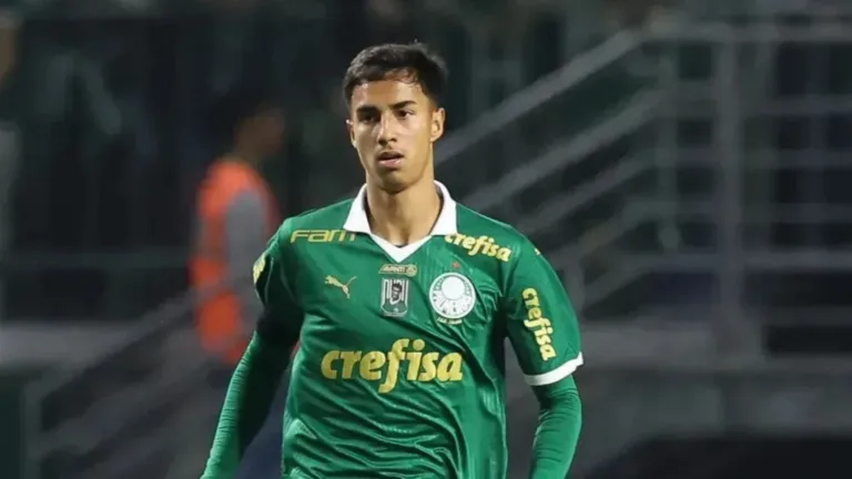 Casagrande crava substituto de Vitor Reis no Palmeiras: “Grande eficiência”