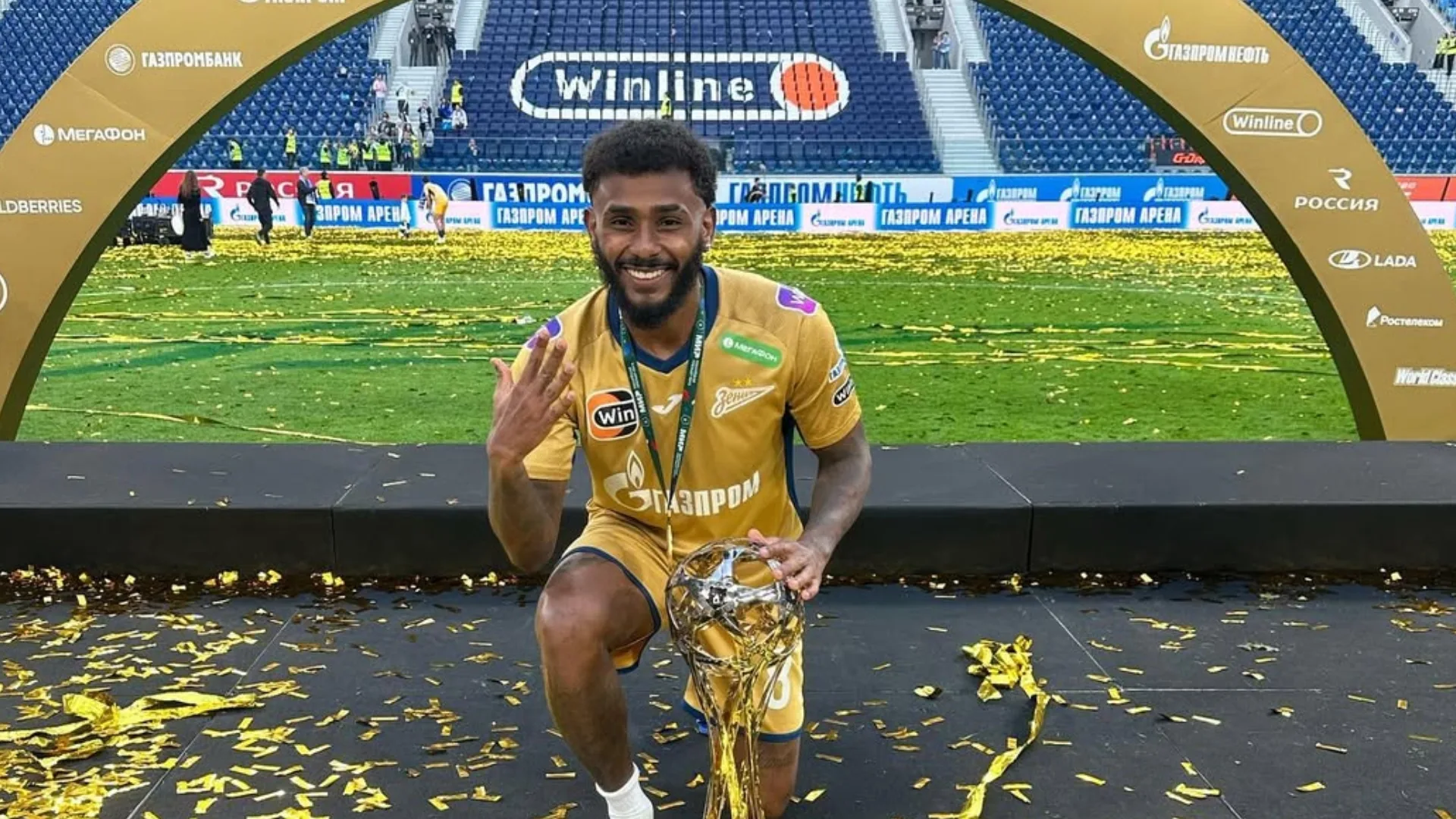 Botafogo busca contratação de volante do Zenit; saiba detalhes 