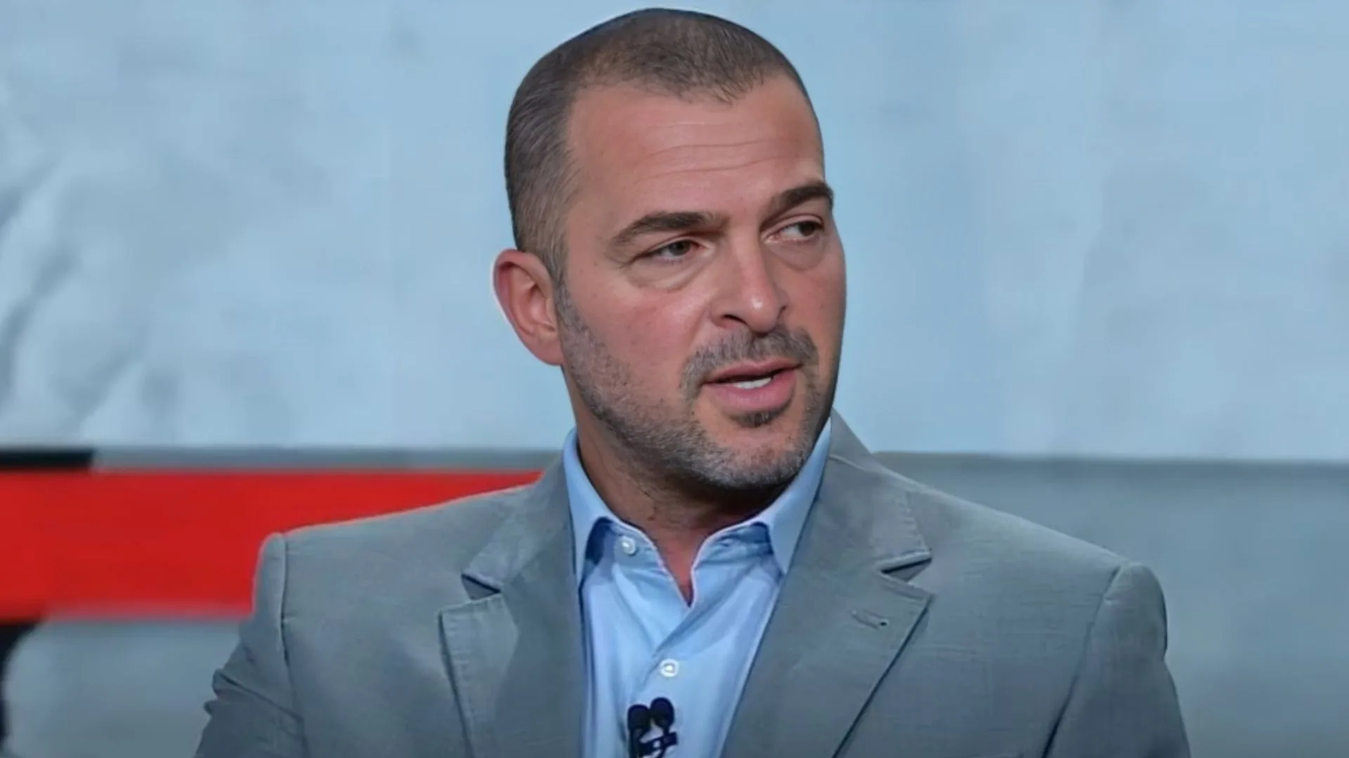 Zé Elias indica técnico que chega pressionado no Brasil em 2025