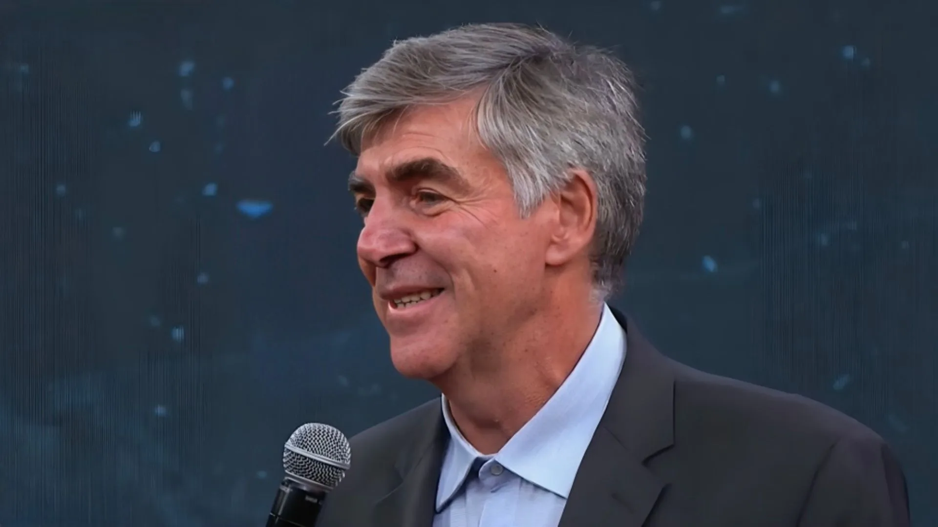 Zetti exalta goleiro promissor do futebol brasileiro: “Grandes defesas”