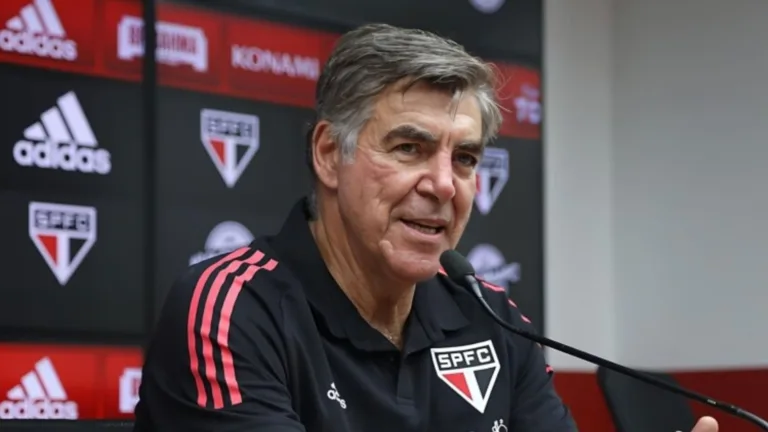 Zetti indica goleiro que pode ter futuro brilhante no Brasil 