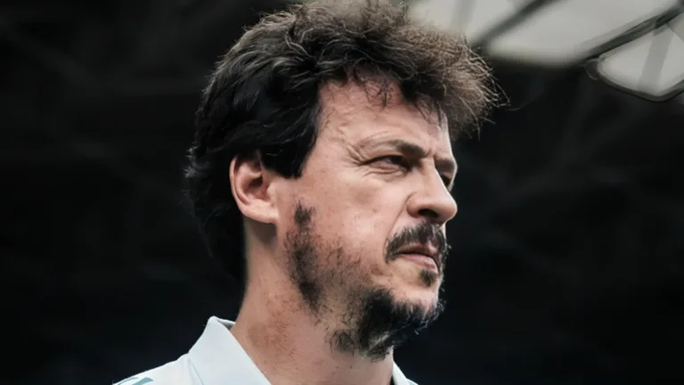 Zinho aprova possível novo técnico do Cruzeiro: “Tem currículo”