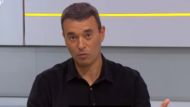 Rizek reprova demissão de técnico badalado no Brasil hoje: “Não demitiria”