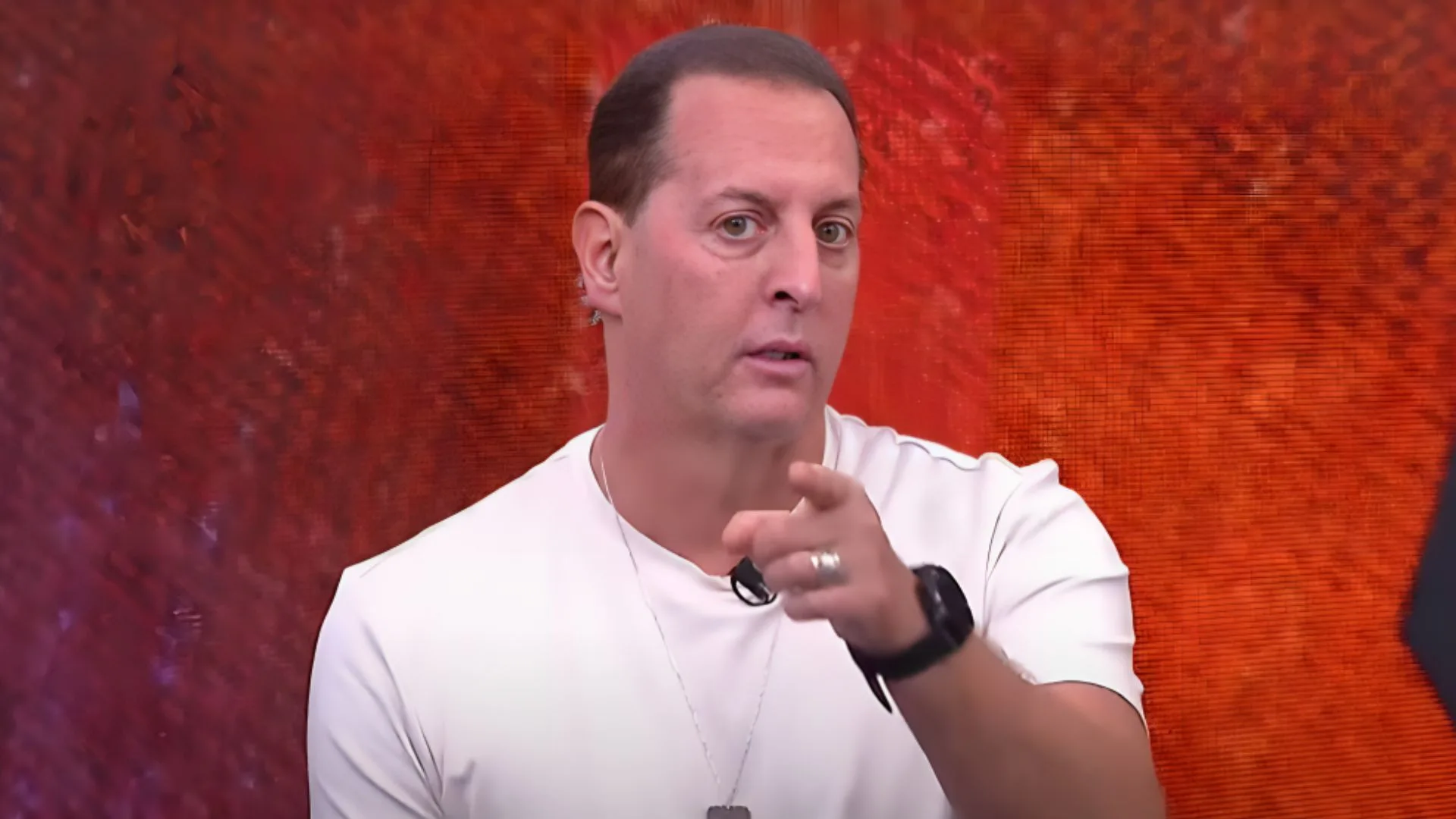 Benja exalta duas torcidas diferenciadas do futebol brasileiro: “Atmosfera incrível”