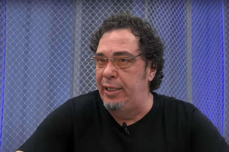 Casagande indica time que pode ter triplo vexame em 2025: “Vergonhoso”