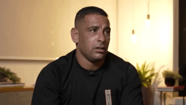 Cicinho crava time que sofrerá no futebol brasileiro: “Vai ser punido”