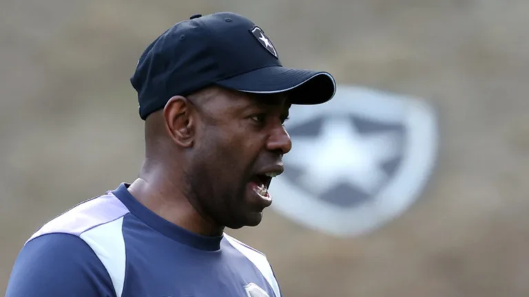 Botafogo hoje: veja a provável escalação em final contra o Racing