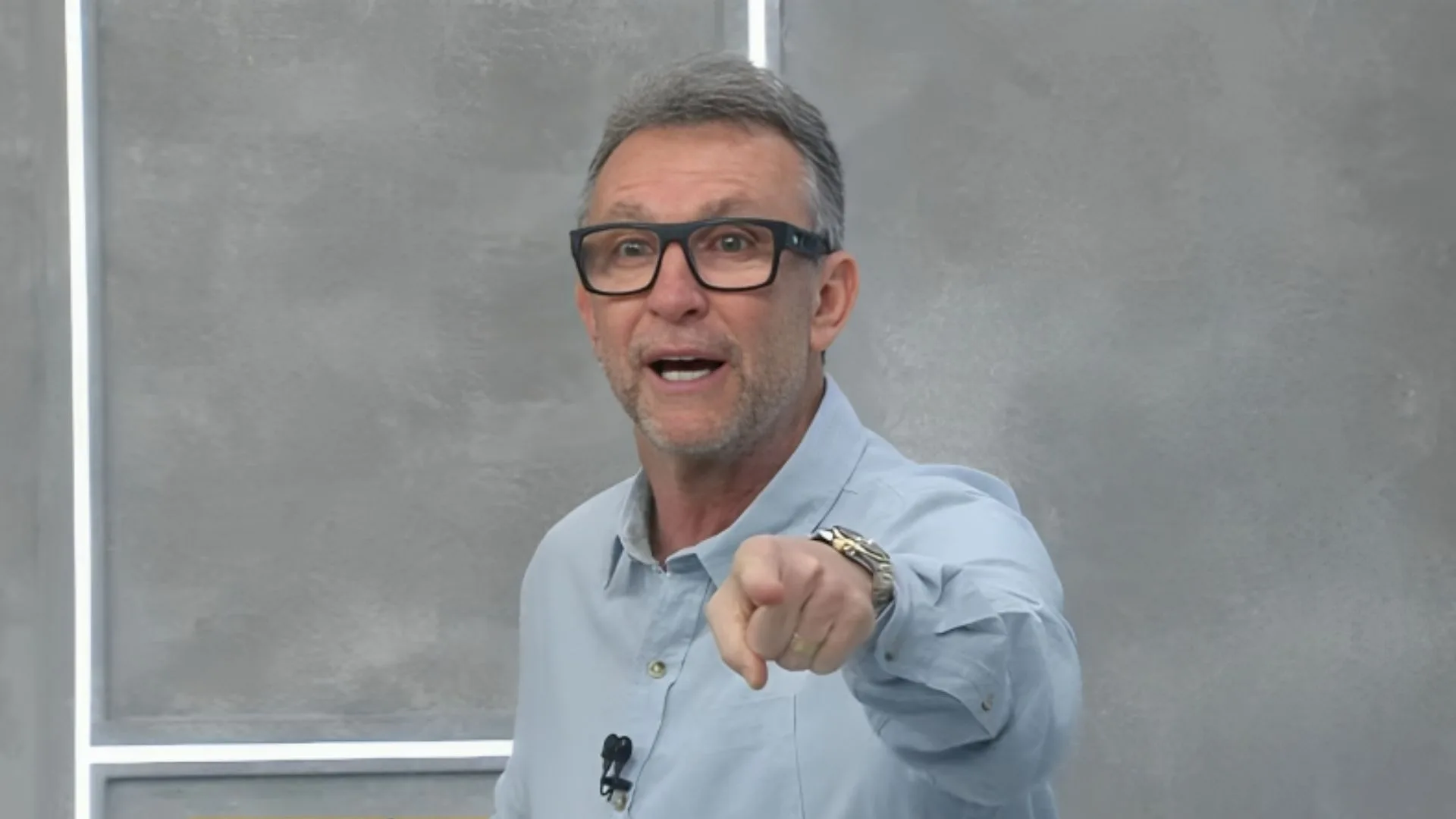 Craque Neto crava time que vive “desgraça” no Brasil: “Vergonha”