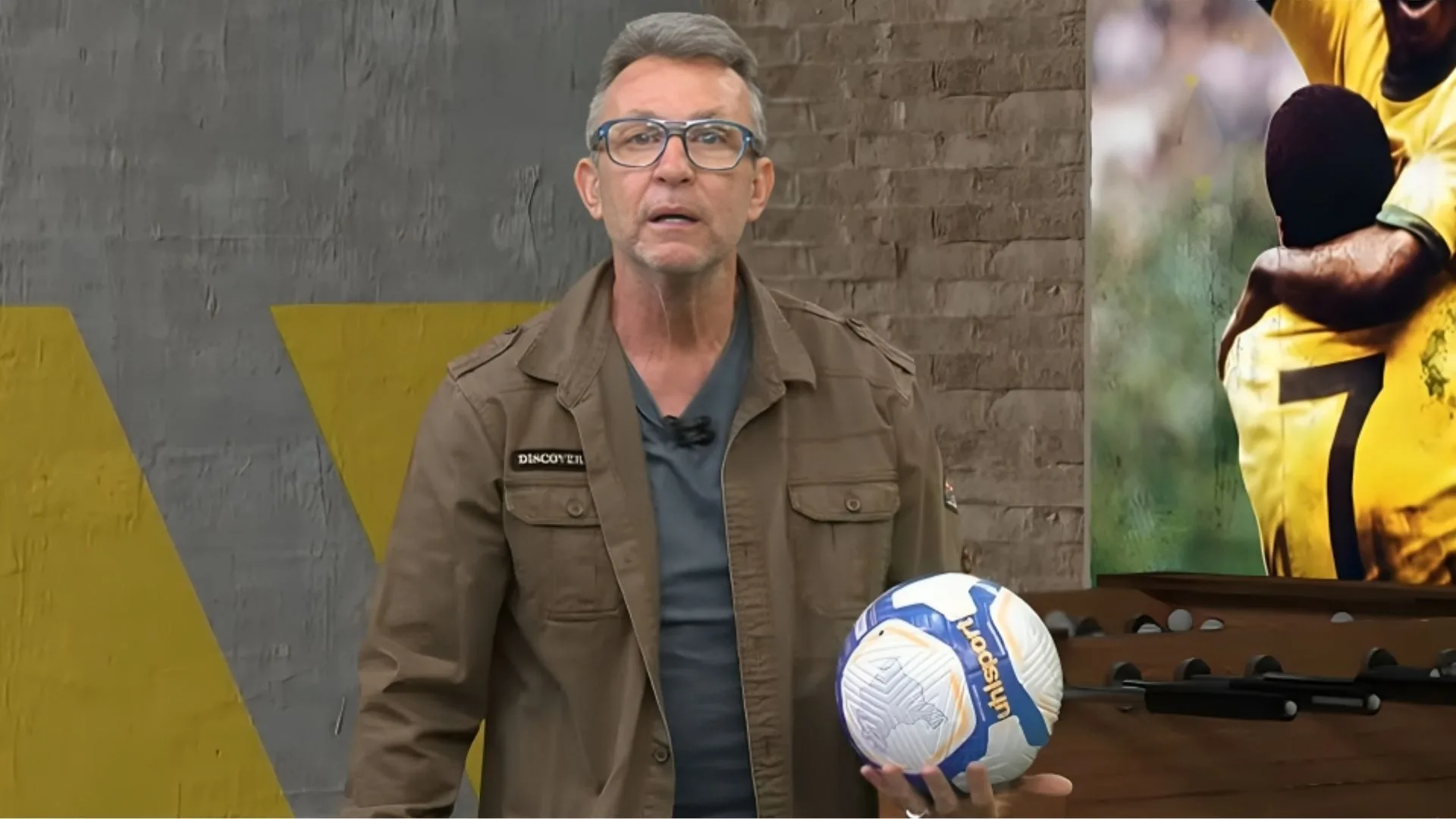 Craque Neto cita goleiro que causa desconfiança no Brasil: “Não dá”