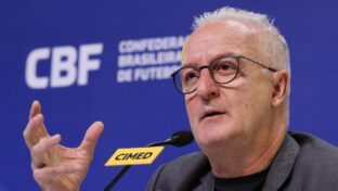 Dorival Júnior em coletiva da seleção brasileira (Rafael Ribeiro - Divulgação - CBF)