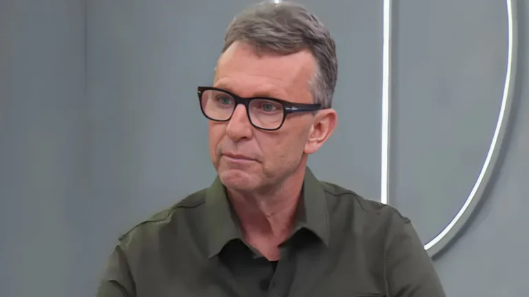 Craque Neto elege goleiro que será titular na seleção: “Ele vira”