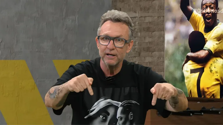 Craque Neto elege jogador completo do futebol brasileiro: “Batida igual a minha”