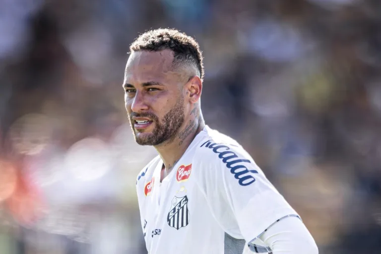 Craque Neto faz novo alerta sobre Neymar: “Não deveria”