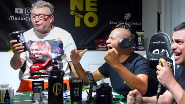 Craque Neto “surta” após Hugo Souza defender pênalti em Palmeiras x Corinthians; assista
