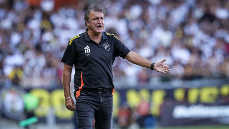 Cuca deve mudar Atlético-MG hoje em semifinal contra a Tombense; veja a provável escalação