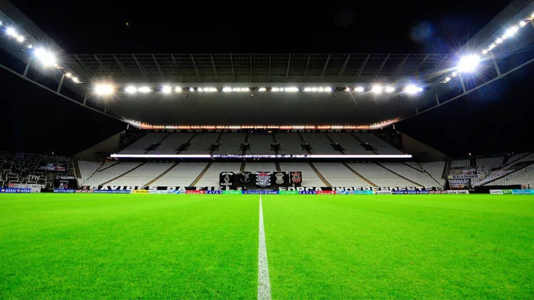 Corinthians x Santos: veja onde assistir ao clássico pelo Paulistão