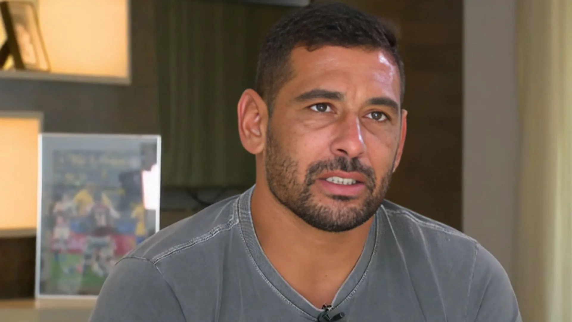 Diego Souza se irrita ao apontar “filho” do Flamengo: “Tô com raiva”