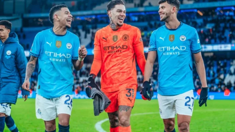 Manchester City sinaliza negociação de Ederson; goleiro prioriza mercado europeu