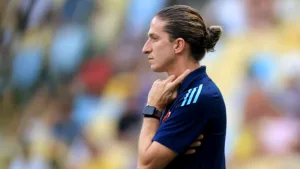 Filipe Luís muda Flamengo hoje em “final” contra o Maricá; veja a provável escalação