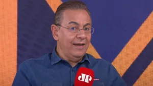 Flávio Prado surpreende e crava clube que se apequenou no Brasil: “Muito”