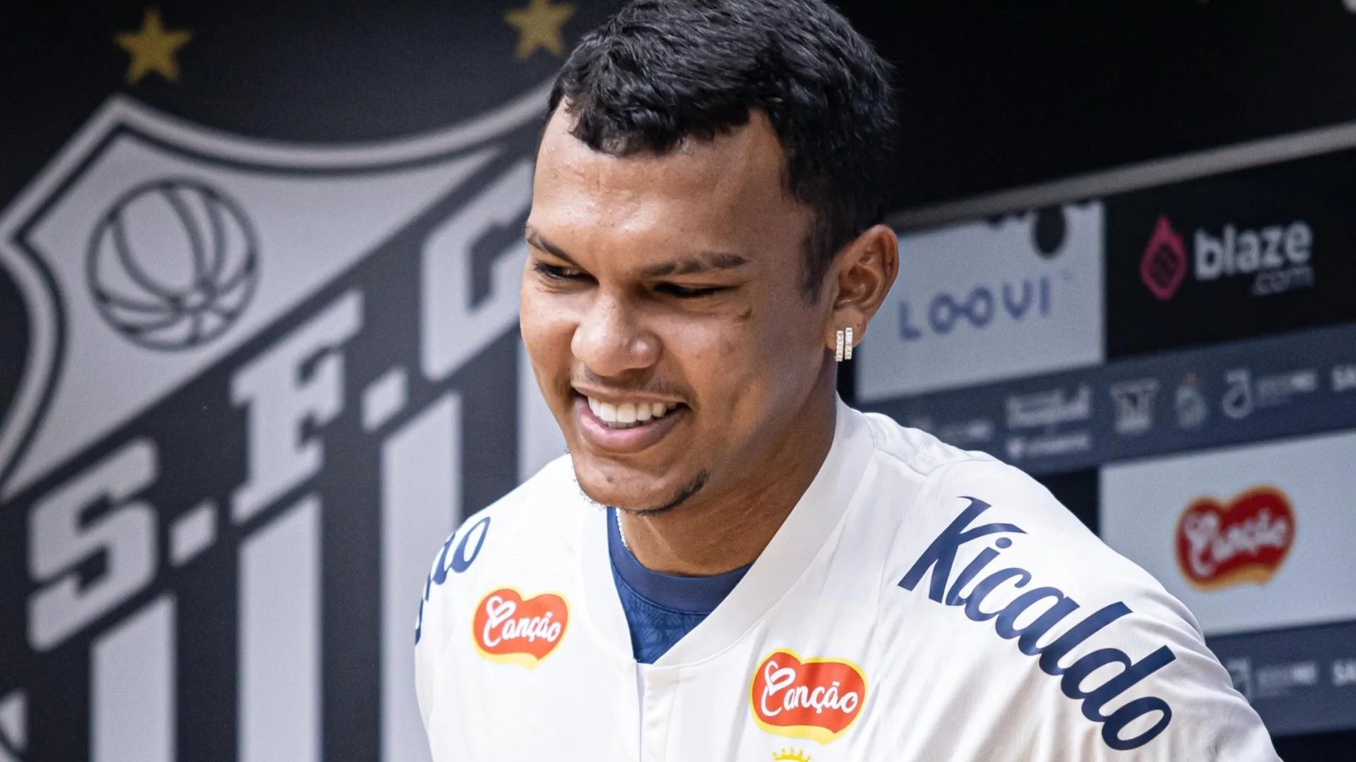 Gabriel Veron revela motivo de escolher o Santos e fala sobre jogar com Neymar