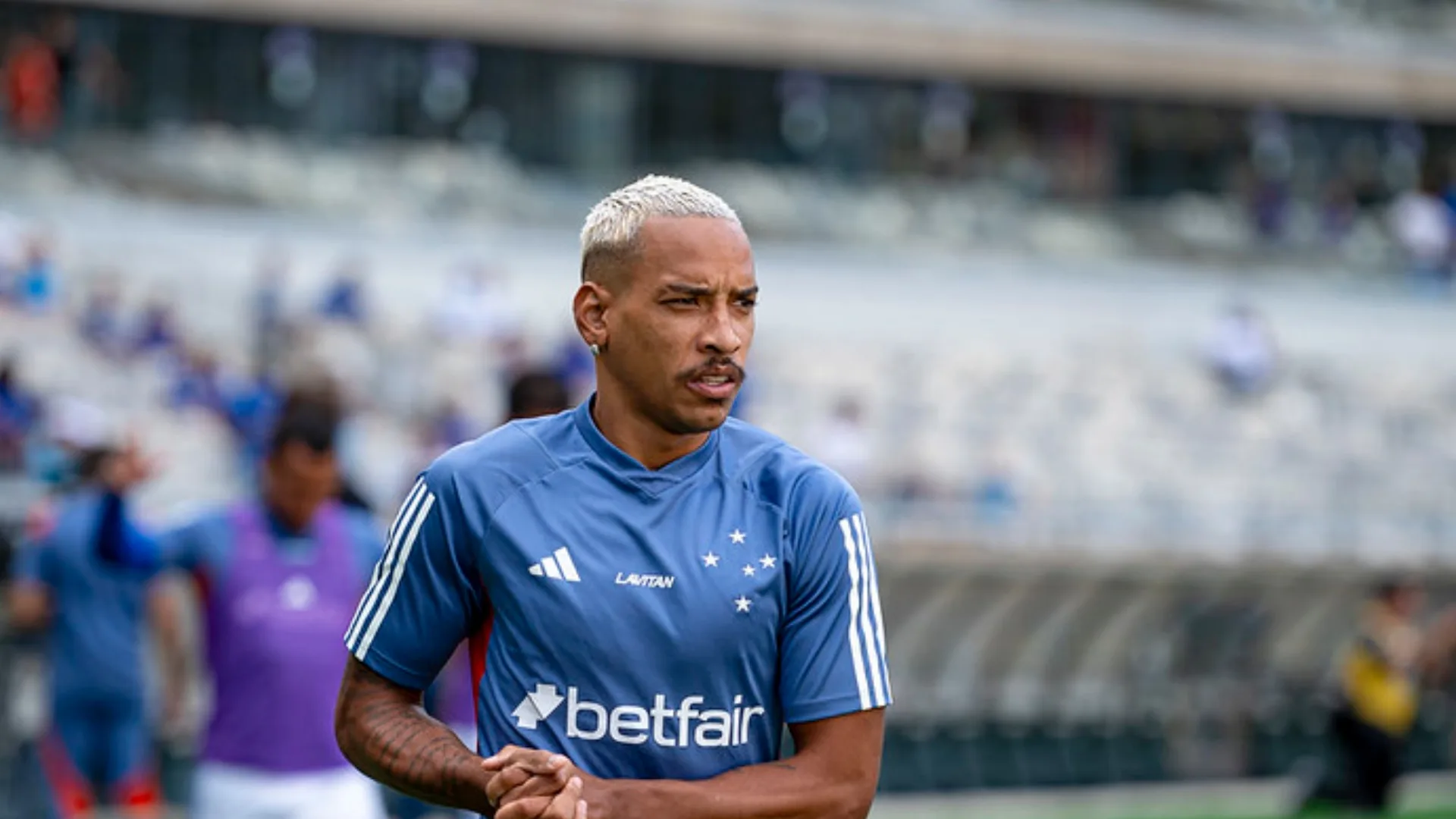 Matheus Pereira nega que discutiu com novo técnico do Cruzeiro quando trabalharam juntos no Al Hilal