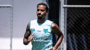 Matheus Pereira não se acerta com Zenit e segue no Cruzeiro