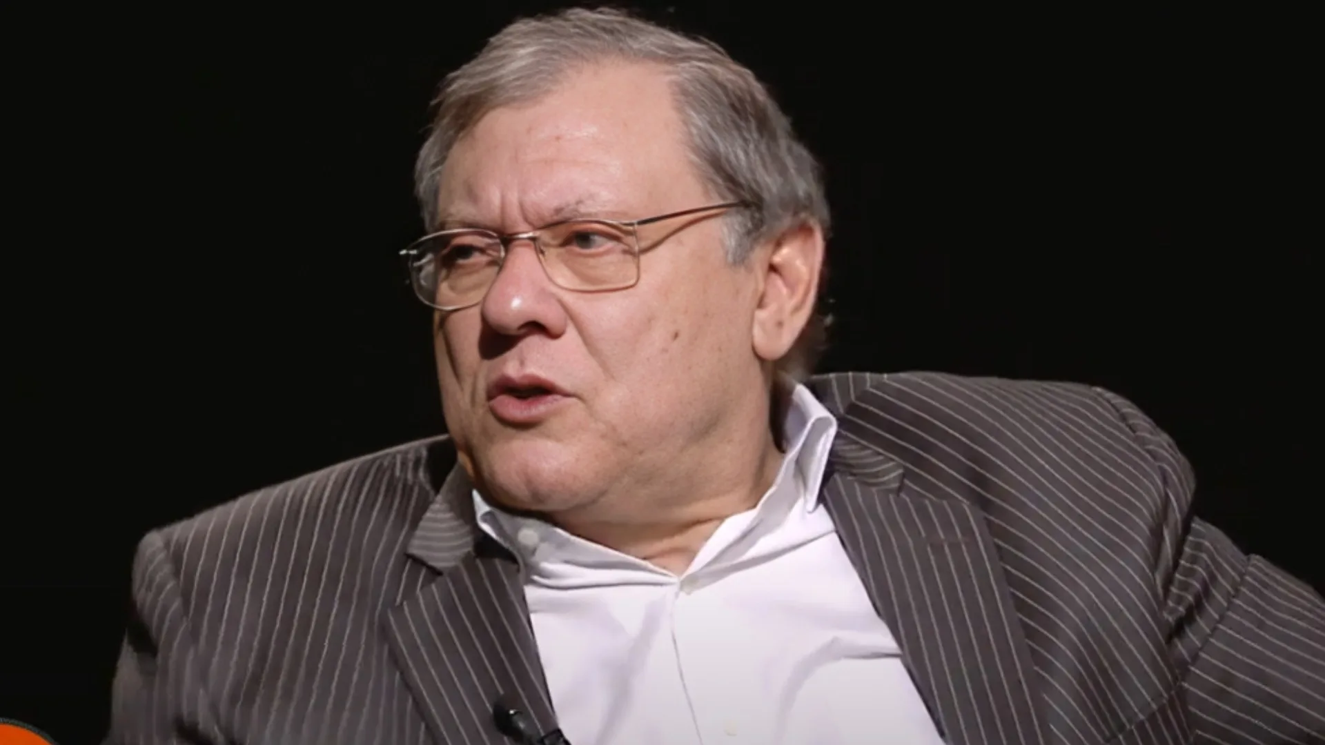 Milton Neves crava G-4 final do Brasileirão 2025: “Está manjado”