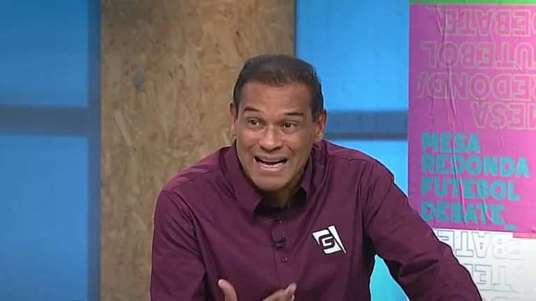 Muller crava time fraco do Brasileirão 2025: ”Vai lutar para não cair”