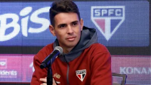 Oscar, do SPFC, destaca time difícil de encarar no Brasil em 2025