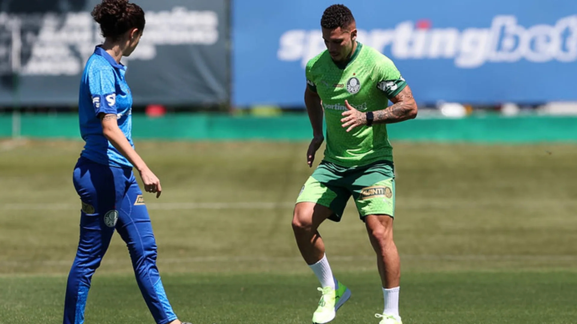 Maior contratação do Palmeiras para 2025, Paulinho avança na recuperação da cirurgia na perna