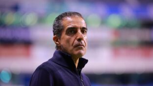 Renato Paiva já esteve no Nilton Santos observando Botafogo (Hector Vivas/Getty Images)
