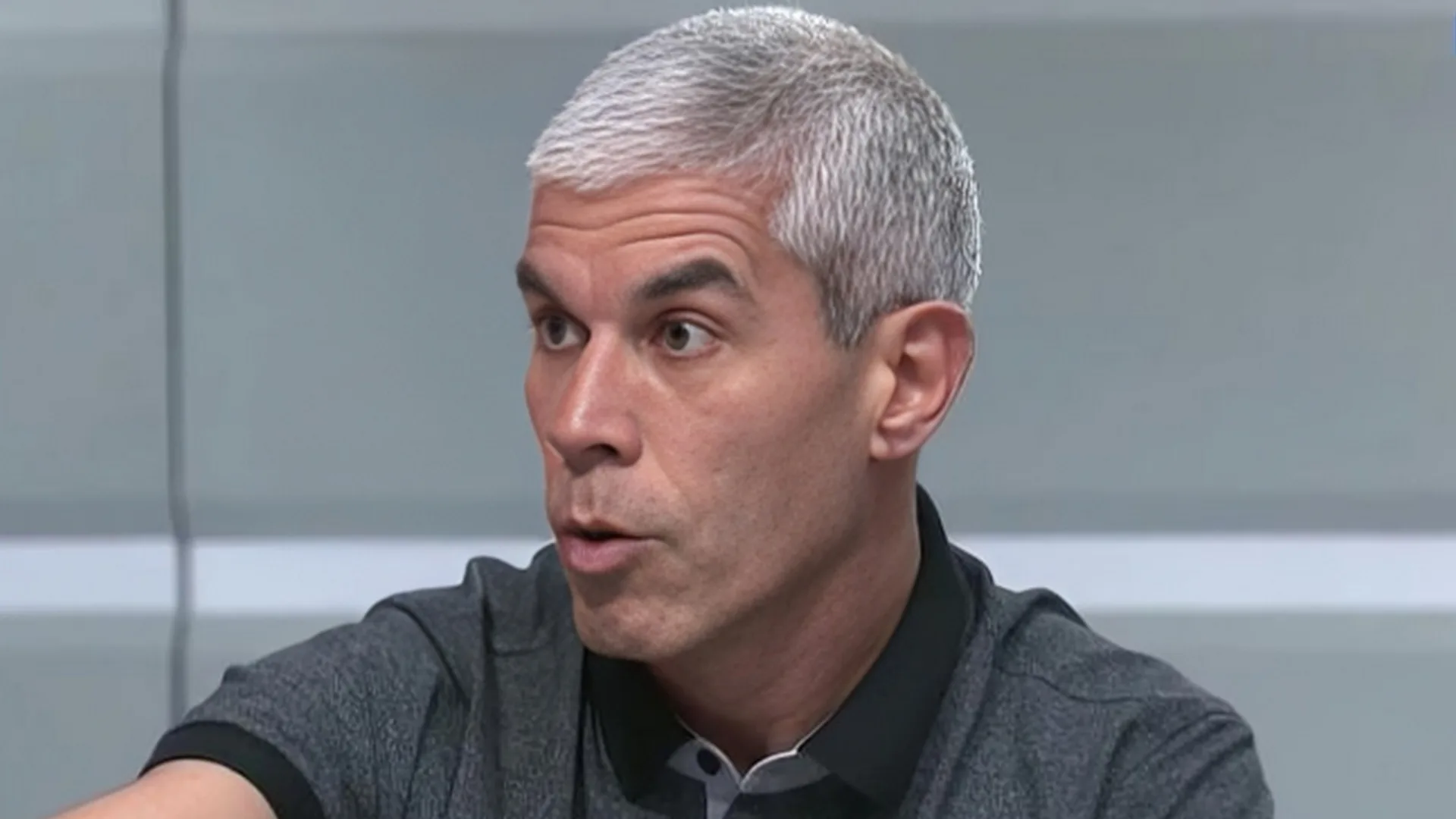 Ricardinho banca Flamengo e outros três favoritos no futebol brasileiro em 2025