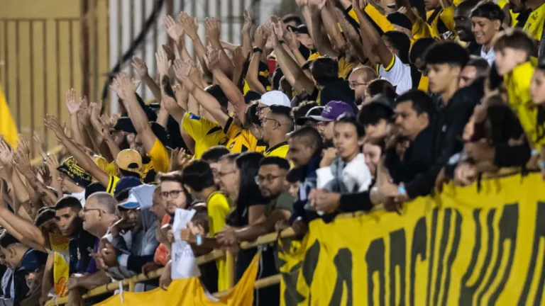 Rivaldo analisa time que pode ir longe no Campeonato Paulista: “Grande destaque”