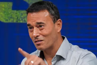 André Rizek, apresentador do Grupo Globo