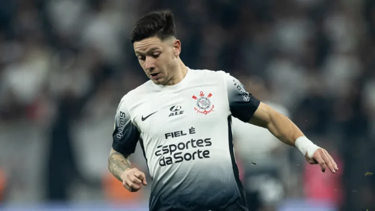 Fifa condena Corinthians a pagar mais de R$ 55 milhões por Garro e Félix Torres