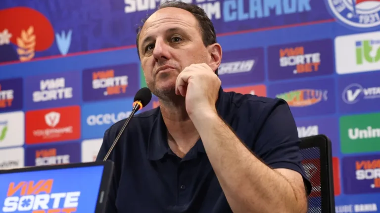 Rogério Ceni, do Bahia, crava atacante acima da média no Brasil: “Muito técnico”