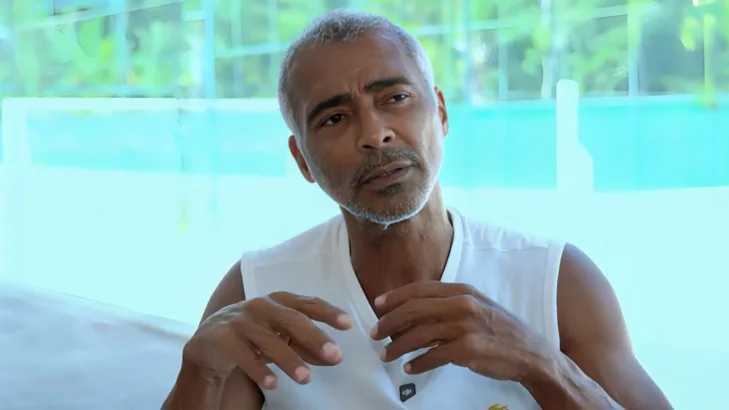 Romário elege torcida única no futebol brasileiro: “Não desiste”