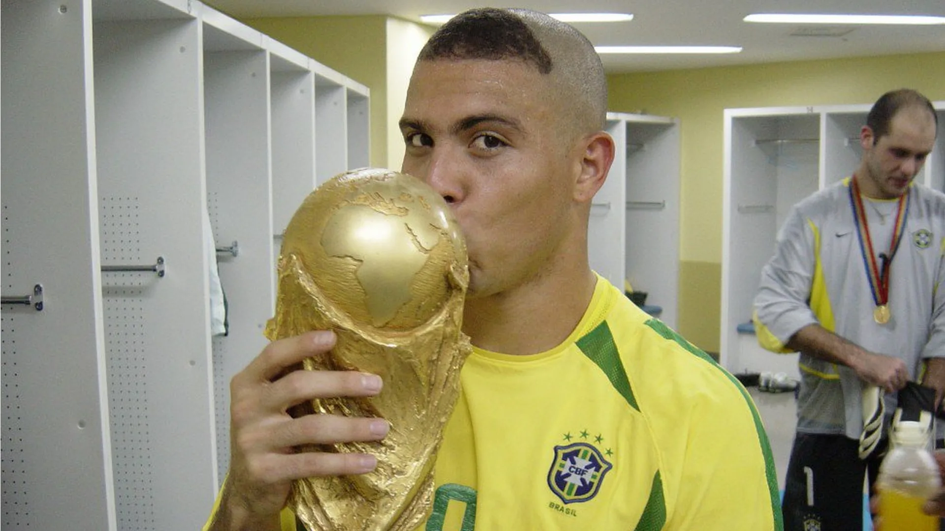 Ronaldo confessa desavença com Felipão na Copa do Mundo de 2002: “Uma bobagem”