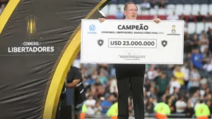 Botafogo coloca meta para final de janela de transferências; saiba mais