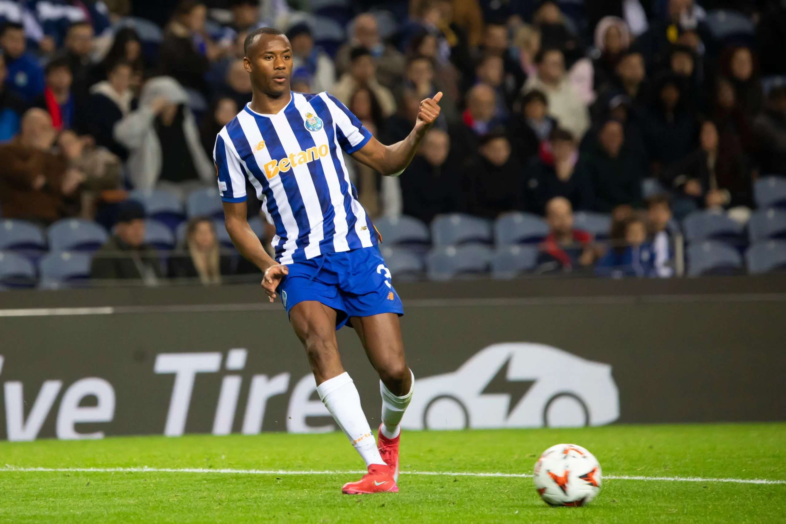 Mercados para apostar em Porto x Roma: confira três opções | Veja análise de cotações