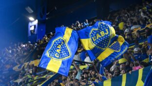 Torcida do Boca Juniors na Bombonera (Marcelo Endelli/Getty Images)