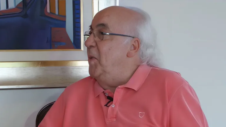 Tostão elege atacante que é decepção no Brasil em 2025