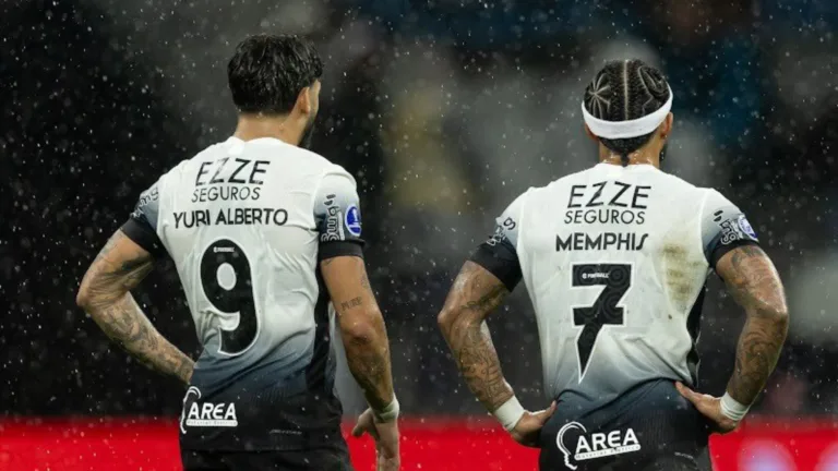 Quesada alerta para jogadores que podem deixar o Corinthians no meio do ano: “Na mira”