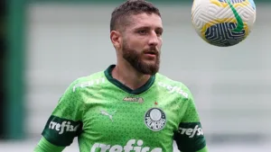 Presidente do Santos diz que Zé Rafael passará por cirurgia na coluna e por isso ainda não foi anunciado