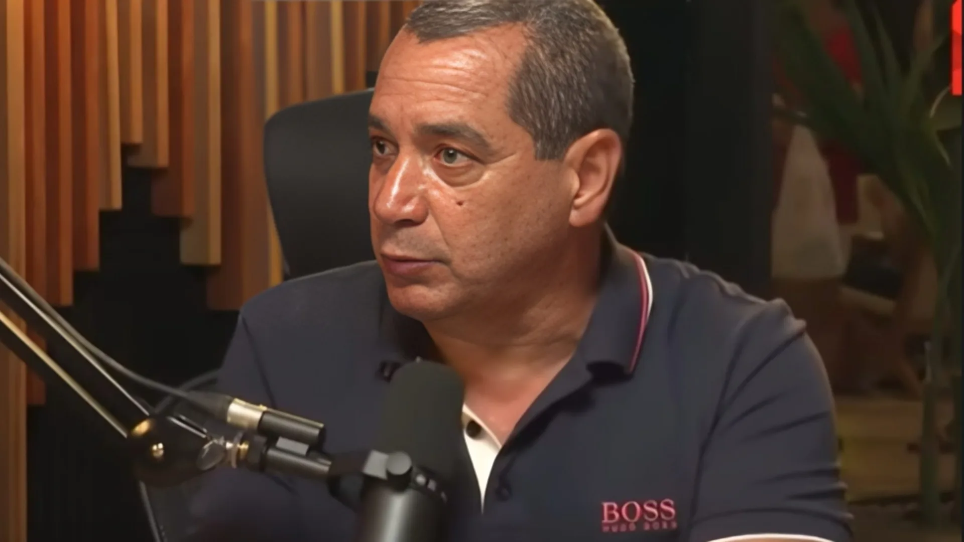 Zinho destaca torcida que encanta no Brasil hoje: “Espetáculo”