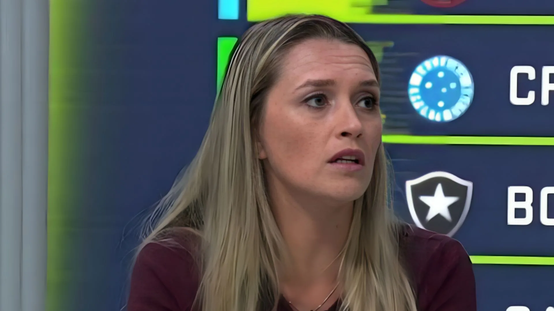 Ana Thaís se encanta e aponta meia diferenciado hoje: “Joga muito”