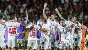 Bahia levou o título estadual neste final de semana (Foto: Divulgação/Facebook Oficial Bahia)