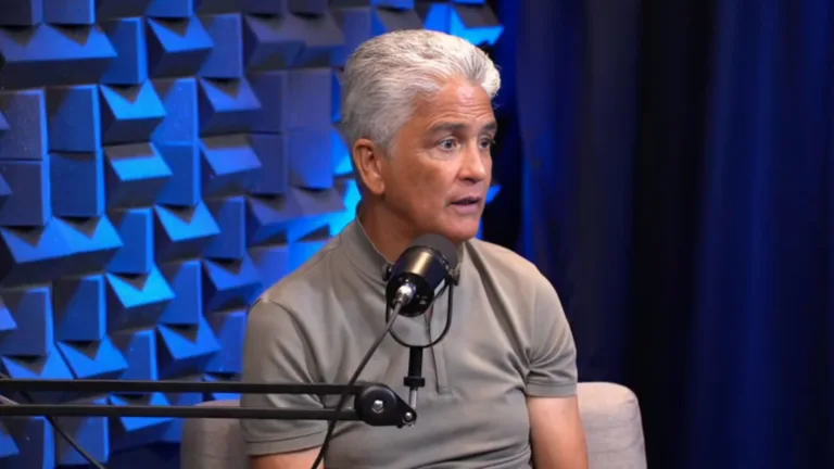 Bebeto defende técnico alvo de rótulo no Brasil: “Retranqueiro coisa nenhuma” 