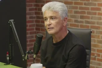 Bebeto, em podcast no YouTube